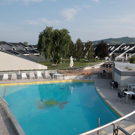 Alba Hotel Exterior foto